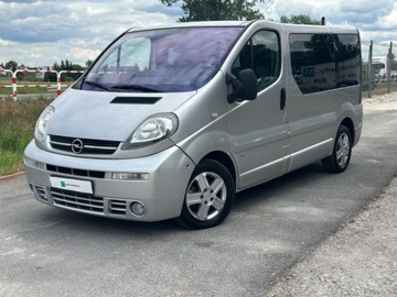 Opel Vivaro A 2006 Opel Vivaro Opel Vivaro kampervan 7 osobowy 3 x klima Westfalia lozko kamp, zdjęcie 27