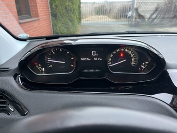 Peugeot 208 I Hatchback 5d Facelifting 1.6 BlueHDi 100KM 2016 Peugeot 208 1.6 diesel panorama dach zarej w PL ksiazka serwis zamiana, zdjęcie 8