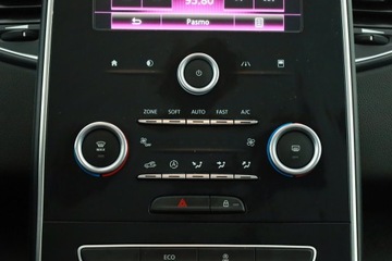 Renault Grand Scenic III 1.2 Energy TCe 115KM 2017 Renault Grand Scenic 1.2 TCe, 7 miejsc, Navi, zdjęcie 10