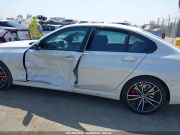 BMW Seria 3 G20-G21 2024 BMW Seria 3 2024r, 330E, Hybrid, 2.0L 2.0 Hybryda 288KM, zdjęcie 7