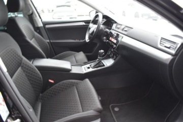 Skoda Superb III Liftback Facelifting 2.0 TDI SCR 200KM 2023 Skoda Superb SalonPL 2.0TDI 200KM DSG Ambition Czujniki Kamera Kessyfull V, zdjęcie 27