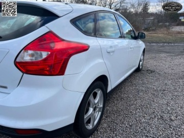 Ford Focus III Kombi 1.6 TDCi 105KM 2013 Ford Focus Nowe opony - Szwajcaria - Po przegladzie olejowym 1.6 Diesel, zdjęcie 13