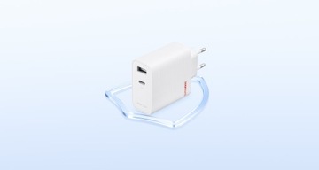 Настенное зарядное устройство OnePlus мощностью 80 Вт с двумя портами