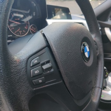 BMW Seria 3 F30-F31-F34 Touring Facelifting 2.0 320d EfficientDynamics Edition 163KM 2018 BMW Seria 3 BMW Seria 320d Automat 163KM Panorama Super Stan 2.0 Diesel, zdjęcie 33