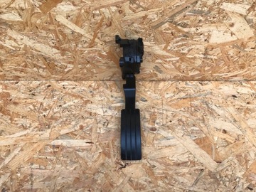PEDAŁ POTENCJOMETR GAZU RENAULT CLIO IV 180029347R