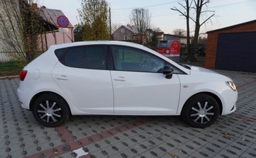 Seat Ibiza IV Hatchback 5d Facelifting 1.2 70KM 2014 Seat Ibiza Bezwypadkowy Serwisowany 1-Wlasciciel Navi Tempomat 1.2 MPI Pie, zdjęcie 3