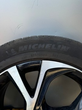 KOLA RÁFKY ALU RÁFKY 225/50 R18 TOYOTA CHR