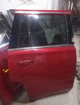 LIŠTA CHRÓM DVEŘE ESCALADE GMC YUKON TAHOE 15-19