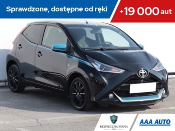 Toyota Aygo II Hatchback 3d Facelifting 1.0 VVT-i 72KM 2018 Toyota Aygo 1.0 VVT-i, Salon Polska, Serwis ASO