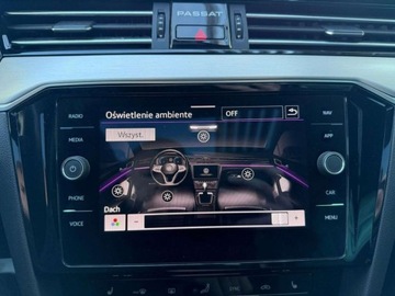 Volkswagen Passat B8 Variant Facelifting 2.0 TDI SCR 200KM 2022 Volkswagen Passat 2.0TDI 200KM Elegance DSGKameraMATRIXACCNiski PrzebiegAS, zdjęcie 27