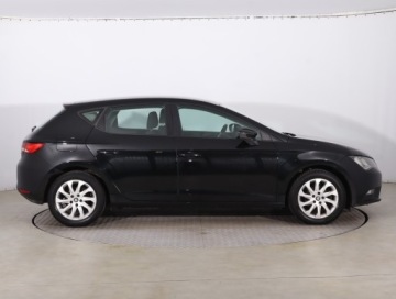 Seat Leon III Hatchback 1.6 TDI CR 105KM 2014 Seat Leon 1.6 TDI, Klima, Klimatronic,ALU, zdjęcie 5