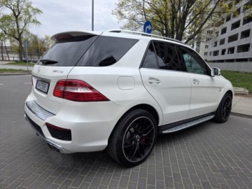 Mercedes Klasa M W166 Off-roader AMG 63 AMG 4MATIC 525KM 2014 MERCEDES ML 63 AMG 4MATIC, V8 5.5l benzyna 525KM * Zadbany * 155,312km, zdjęcie 27