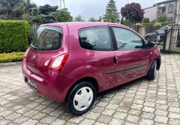 Renault Twingo II Hatchback 3d Facelifting 1.2 16V 75KM 2014 Renault Twingo Renault Clio 1.2 1 wlasciciel Przygotowany do rejestracji, zdjęcie 11