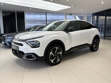 Citroen C4 III SUV 1.2 PureTech 130KM 2022 Citroen C4 Shine / HUD / Nawigacja / Kamera / CarP