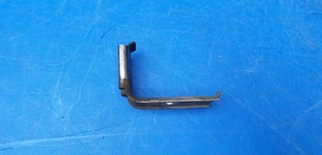 КРЕПЛЕНИЕ кронштейна лапы комплекта выхлопной резины Chevrolet Corvette C6