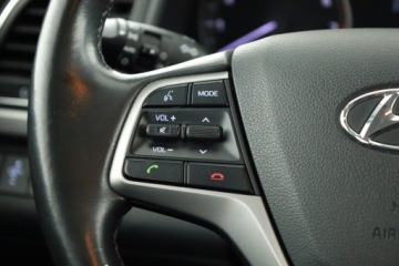 Hyundai Elantra VI Sedan 1.6 MPI 128KM 2017 Hyundai Elantra 1.6 CVVT, Salon Polska, zdjęcie 11