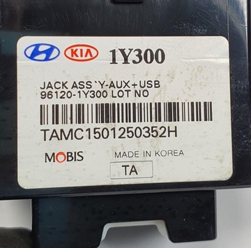 HNÍZDO AUX USB KIA PICANTO II 96120-1Y300