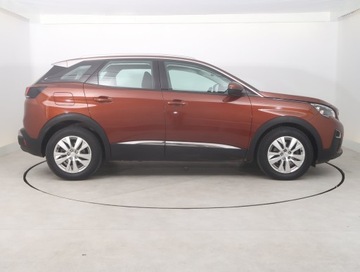 Peugeot 3008 II Crossover 1.2 PureTech 130KM 2017 Peugeot 3008 1.2 PureTech, Klima, Tempomat, zdjęcie 5