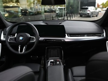 BMW X1 U11 Crossover 1.5 18i 136KM 2026 BMW X1 sDrive18i Sport Suv 1.5 (136KM) 2026, zdjęcie 8