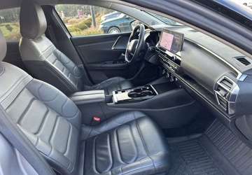 Citroen C5 III 2022 Citroen C5X Citroen C5X 1.6 Hybryda Plug-in 225KM, zdjęcie 12