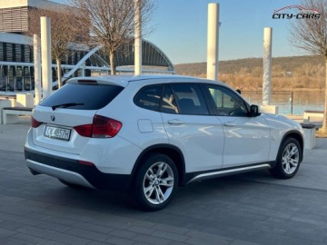 BMW X1 E84 Crossover sDrive18d 143KM 2011 BMW X1 X-1 Maly przebieg 2.0 Diesel 143KM 2.0 Diesel 143KM, zdjęcie 23