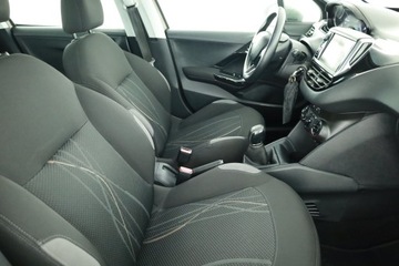 Peugeot 208 I Hatchback 3d 1.4 VTI 95KM 2012 Peugeot 208 1.4 VTi, Navi, Klima, zdjęcie 6