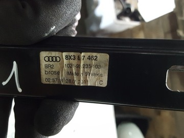 AUDI A1 8X 10-14R ZVEDÁK OKNO PRAVÝ 3D