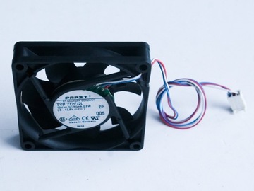 Вентилятор EBM Papst - 712F/2L - 70x70x15 мм 3-контактный