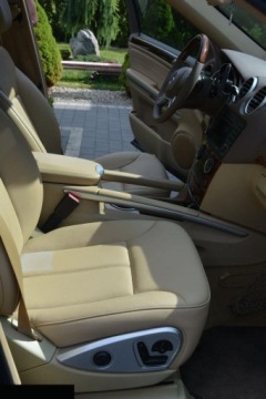 Mercedes Klasa GL X164 Off-roader Facelifting 450 340KM 2011 Mercedes GL 450 340 KM 4Matic 7G-TRONIC 2011r, zdjęcie 17