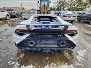 Lamborghini Huracan 2023 Lamborghini Huracan Tecnica 2023 5.2 Benzyna 631KM, zdjęcie 2