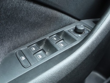 Skoda Kamiq Crossover 1.5 TSI 150KM 2021 Skoda Kamiq 1.5 TSI, Salon Polska, Serwis ASO, zdjęcie 15