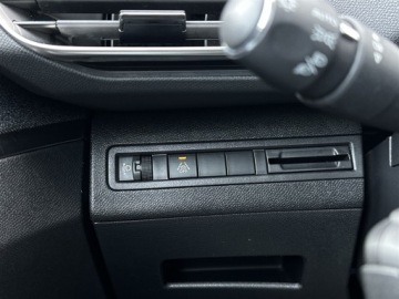 Peugeot 3008 II Crossover Facelifting  1.5 BlueHDi 130KM 2022 Peugeot 3008 1.5BHDi 130 Allure AT l Salon Polska,, zdjęcie 16