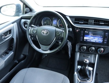 Toyota Corolla XI Sedan Facelifting 1,6 Valvematic 132KM 2018 Toyota Corolla 1.6 Valvematic, Salon Polska, GAZ, zdjęcie 6