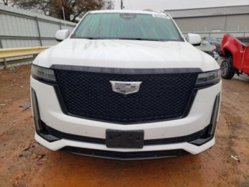 Cadillac Escalade III 2021 Cadillac Escalade 2021, 6.2L, 4x4, SPORT, porysowany lakier 6.2 Benzyna, zdjęcie 1