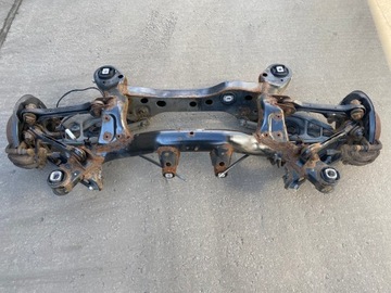 BELKA TYLNA BMW SERIA 1 E81 E87 SERIA 3 E90 E91 E92 E93