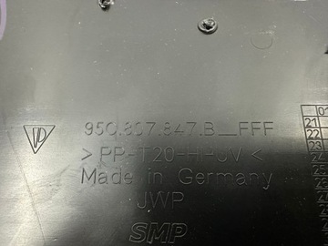 CLONA (KRYT) PODLOŽKA RÁMEČEK POD TABULKA SPZ NÁRAZNÍKU PORSCHE MACAN 95C