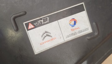 CITROEN C3 II DS3 09-12 KAPOTA KRYT MOTORU