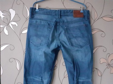 HILFIGER DENIM-SUPER SPODNIE 34/32 J7