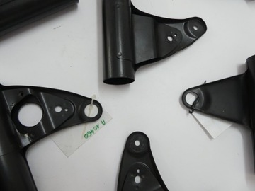 КРЕПЛЕНИЕ L РУЧКА ДЛЯ ЛАМПЫ TRIUMPH BONNEVILLE T100