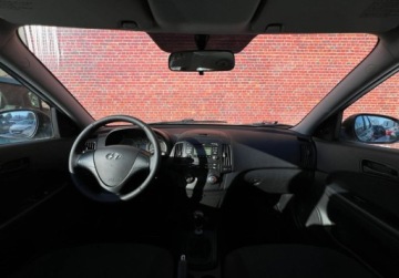 Hyundai i30 I Hatchback 1.4 109KM 2009 Hyundai i30 Klima Alu Isofix Gwarancja w cenie Warszawa VFVA 1.4 Benzyna, zdjęcie 4