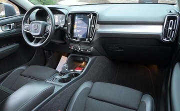Volvo XC40 Crossover 2.0 D3 150KM 2019 Volvo XC 40 2,0 D 150 KM Geartronic Nawigacja Kamera HARMAN 2.0 Diesel, zdjęcie 23