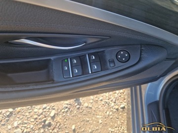 BMW Seria 5 F10-F11 Touring 520d 184KM 2010 BMW Seria 5 Bi-Xenon Led Automat Panorama Dach 2.0 Diesel 184KM, zdjęcie 12
