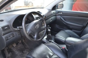 Toyota Avensis II Sedan 2.0 VVT-i 147KM 2003 Toyota Avensis BEMOWO 2.0 BENZYNA, 2003 rok produkcji KOMIS TYSIAK, zdjęcie 6