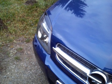 Brewki OPEL VECTRA C ,SIGNUM /ABS /BIAŁE EYEBROWS
