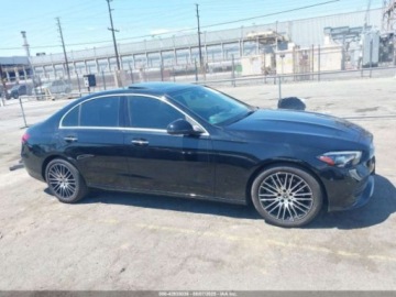 Mercedes Klasa C W206 2024 Mercedes-Benz Klasa C 300 2024 2.0l 2.0 Benzyna 255KM, zdjęcie 6