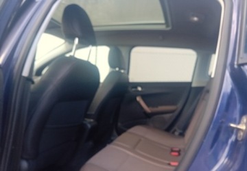 Peugeot 2008 I 2013 Peugeot 2008 Peugeot 2008 1.6 e-HDi Active SampS 1.6 Diesel 92KM, zdjęcie 9