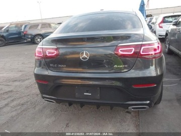 Mercedes GLC C254/X254 2023 Mercedes-Benz GLC 300 Coupe 4Matic 2023 2.0l 2.0 Benzyna 255KM, zdjęcie 3