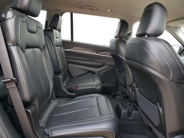 Jeep Grand Cherokee V 2023 Jeep Grand Cherokee L Limited 2023 3.6l 3.6 Benzyna 293KM, zdjęcie 11