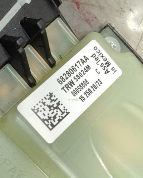 JEEP COMMANDER 07R VOLIČ ZVEDÁK ŘAZENÍ HLAVICE