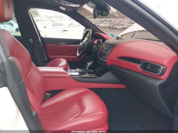 Maserati Levante 2022 Maserati Levante GT 2022 3.0l 3.0 Benzyna 345KM, zdjęcie 9